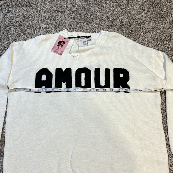 Sincerely Jules “AMOUR” Sweater NWT - Picture 7 of 9